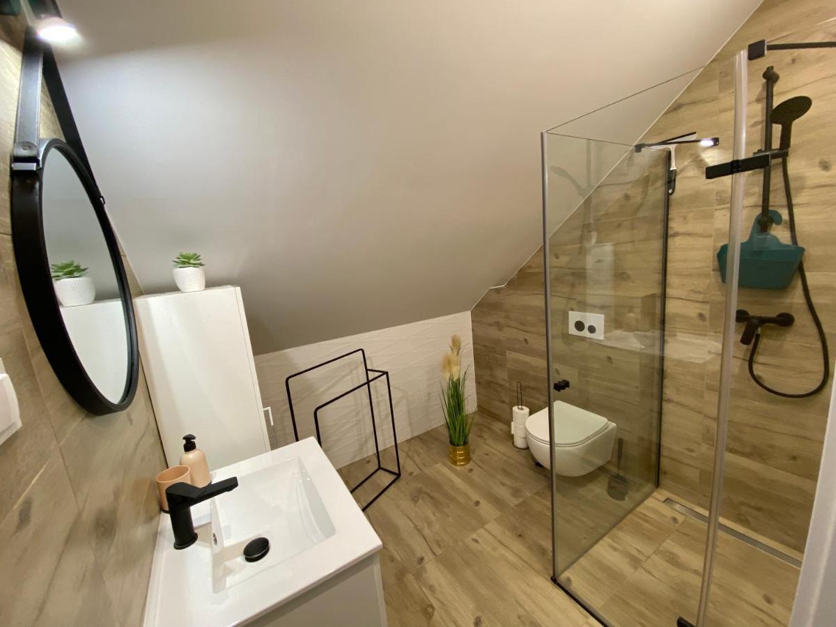 Apt Fiona2 Centrum700M Parking Bezplatny Monitorowany Salon Tv Sypialnia Tv Lazienka Kuchnia Rekuperacja Karpacz Luaran gambar